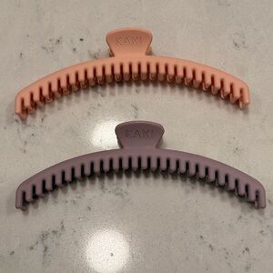 Kaxi Hold Everything hair clips. Brand new but without tags